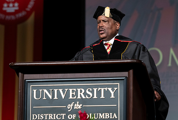 Chairman Warner Session at 2026 Commencement