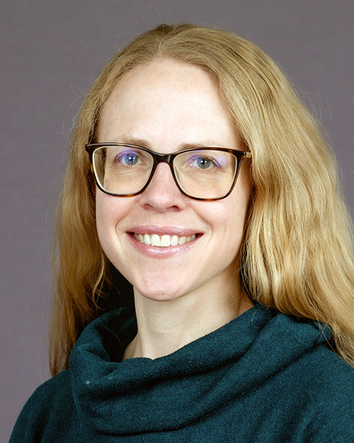 Catherine Meals headshot